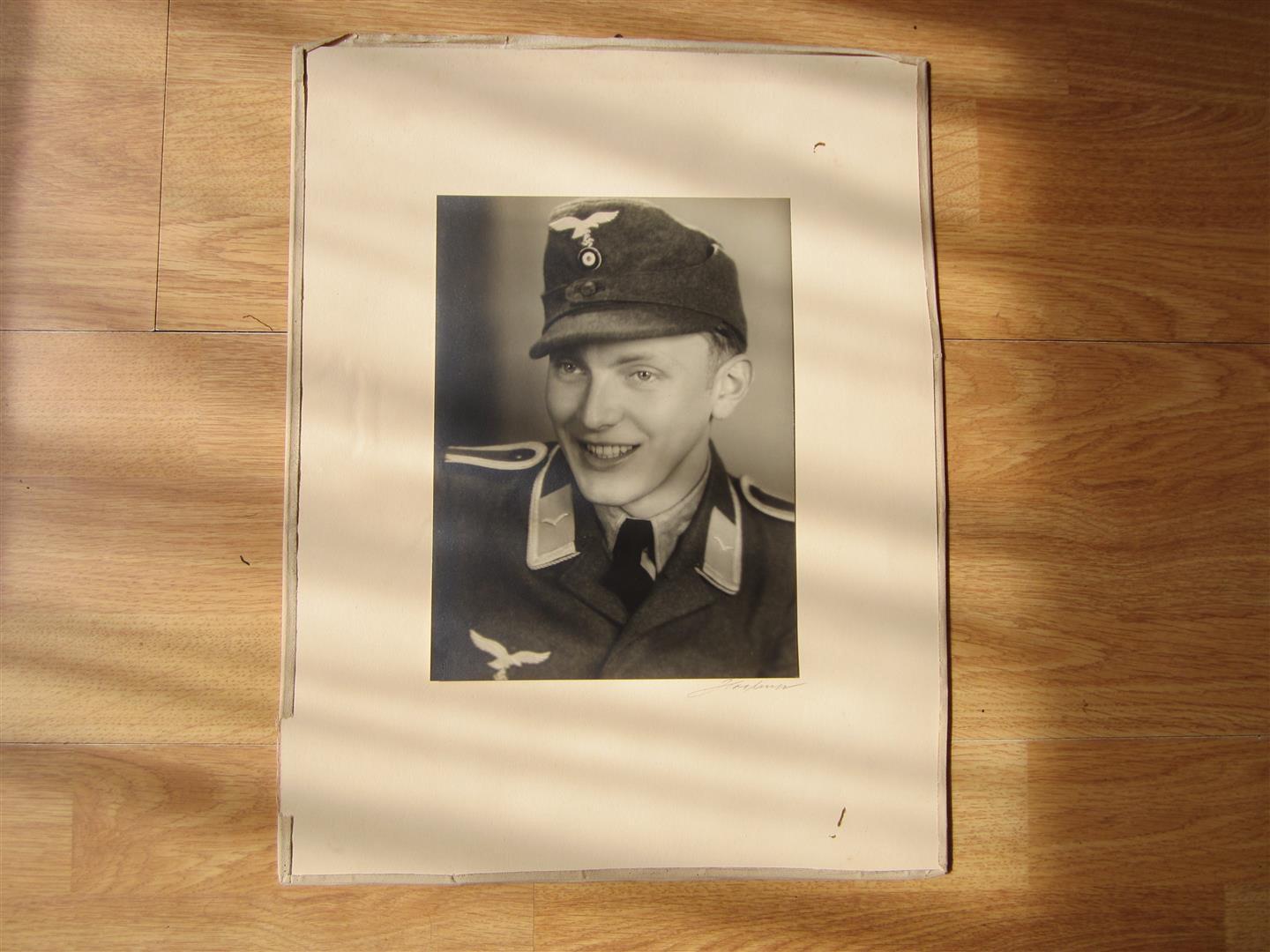 WW2 WL Photo of an Unterofficier